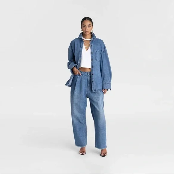 KBB by KAHLANA Women's Long Sleeve 'The Samira Shirt' - Medium Wash S - Picture 3 of 3